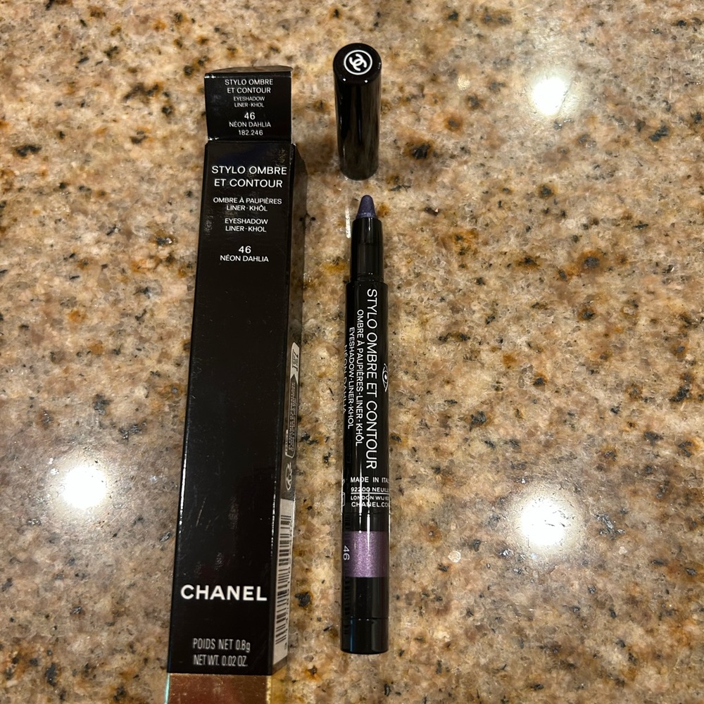 CHANEL Stylo Ombre Et Contour - neon dahlia